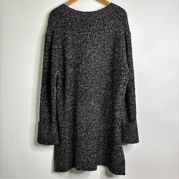 Athleta SHASTA V-NECK SWEATER size Small - Picture 9 of 9